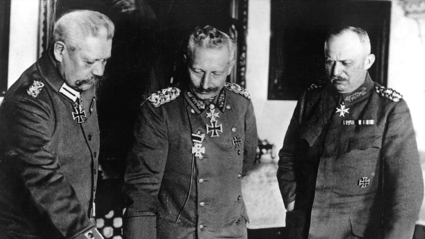 kaiser-hindenburg-ludendorff.jpg